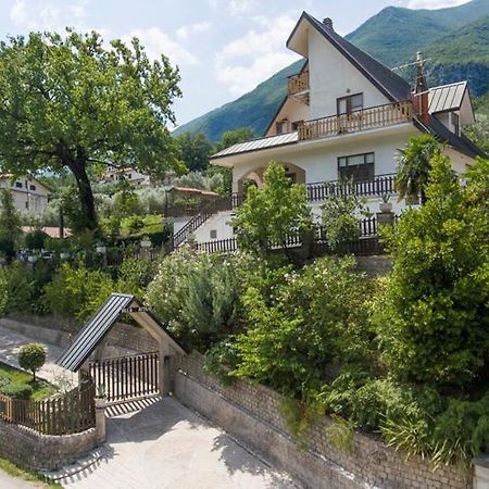 Villa Attilio Balsorano Vecchio Exteriör bild