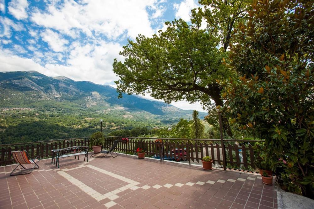 Villa Attilio Balsorano Vecchio Exteriör bild